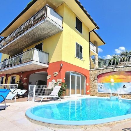 Ferienwohnung Ca' Degli Ulivi Caprino Veronese Exterior foto