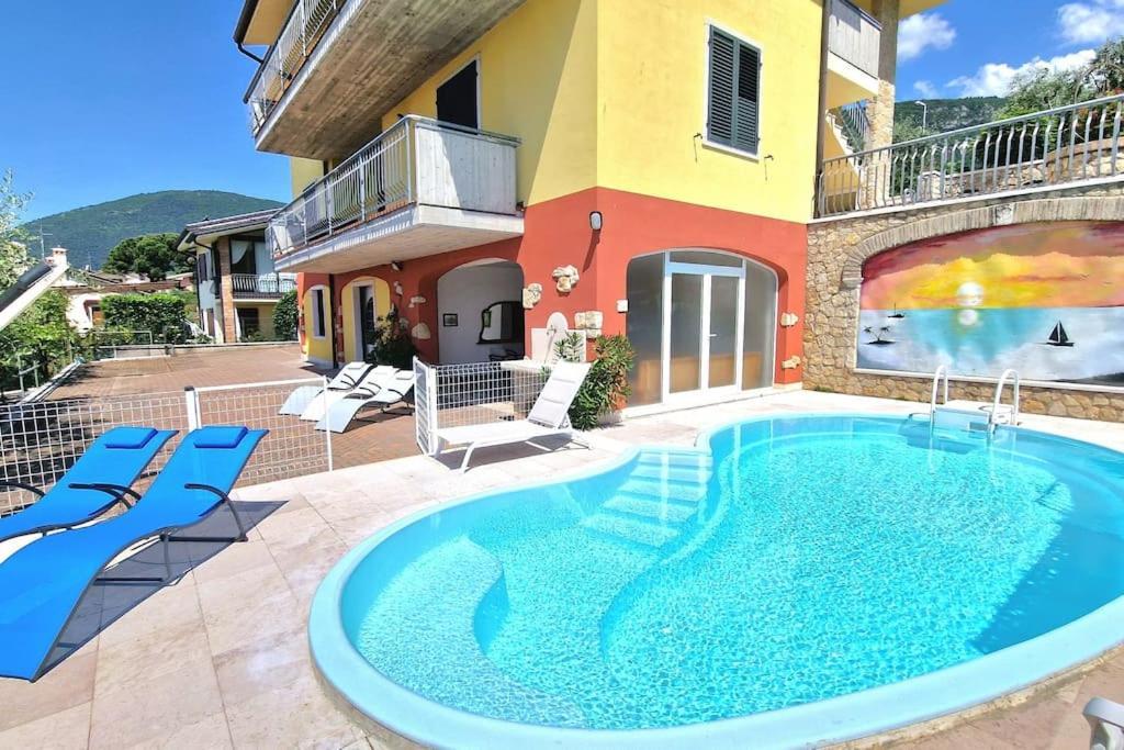Ferienwohnung Ca' Degli Ulivi Caprino Veronese Exterior foto