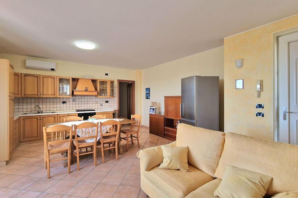 Ferienwohnung Ca' Degli Ulivi Caprino Veronese Exterior foto