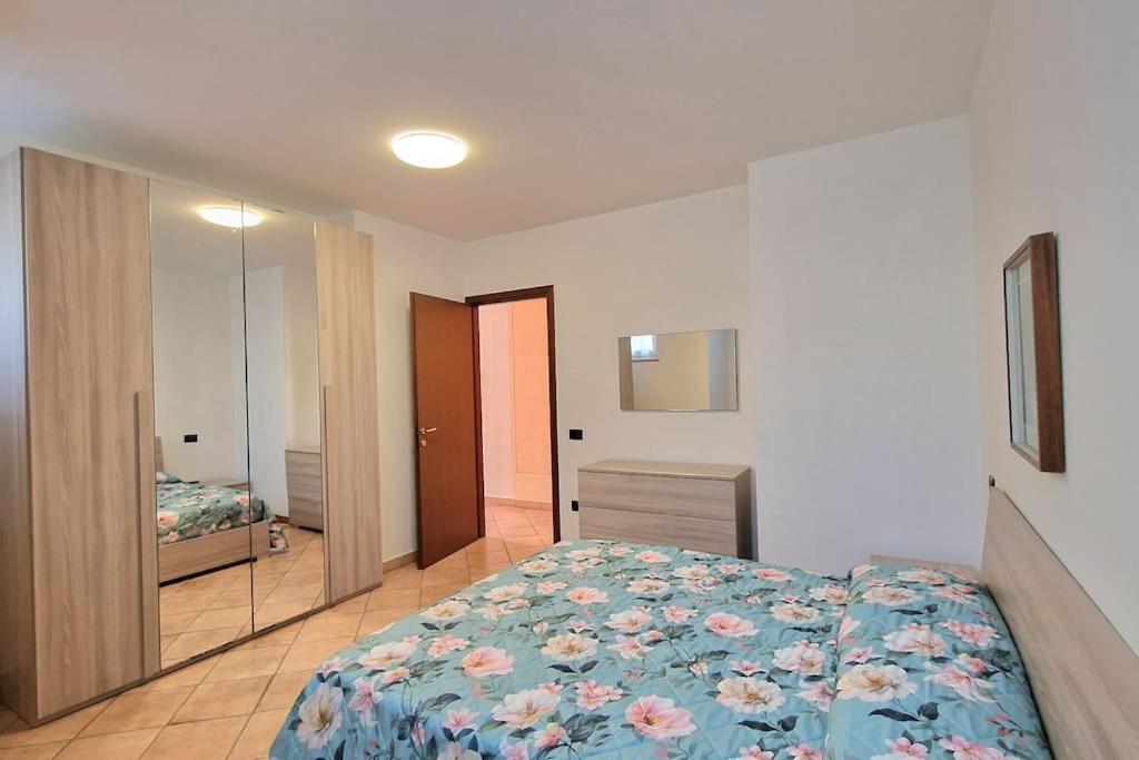 Ferienwohnung Ca' Degli Ulivi Caprino Veronese Exterior foto