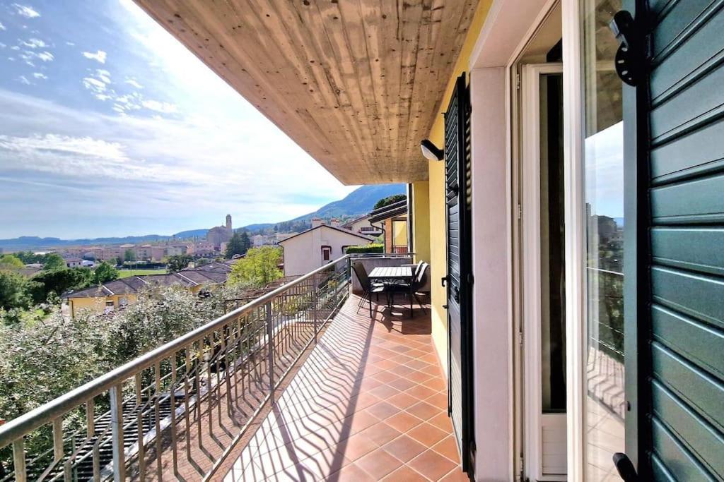 Ferienwohnung Ca' Degli Ulivi Caprino Veronese Exterior foto