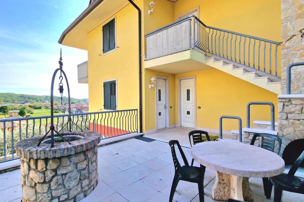 Ferienwohnung Ca' Degli Ulivi Caprino Veronese Exterior foto