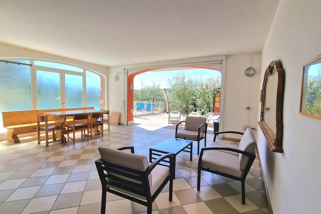 Ferienwohnung Ca' Degli Ulivi Caprino Veronese Exterior foto